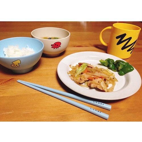 Alternative view of Crayon Shin-chan Cup