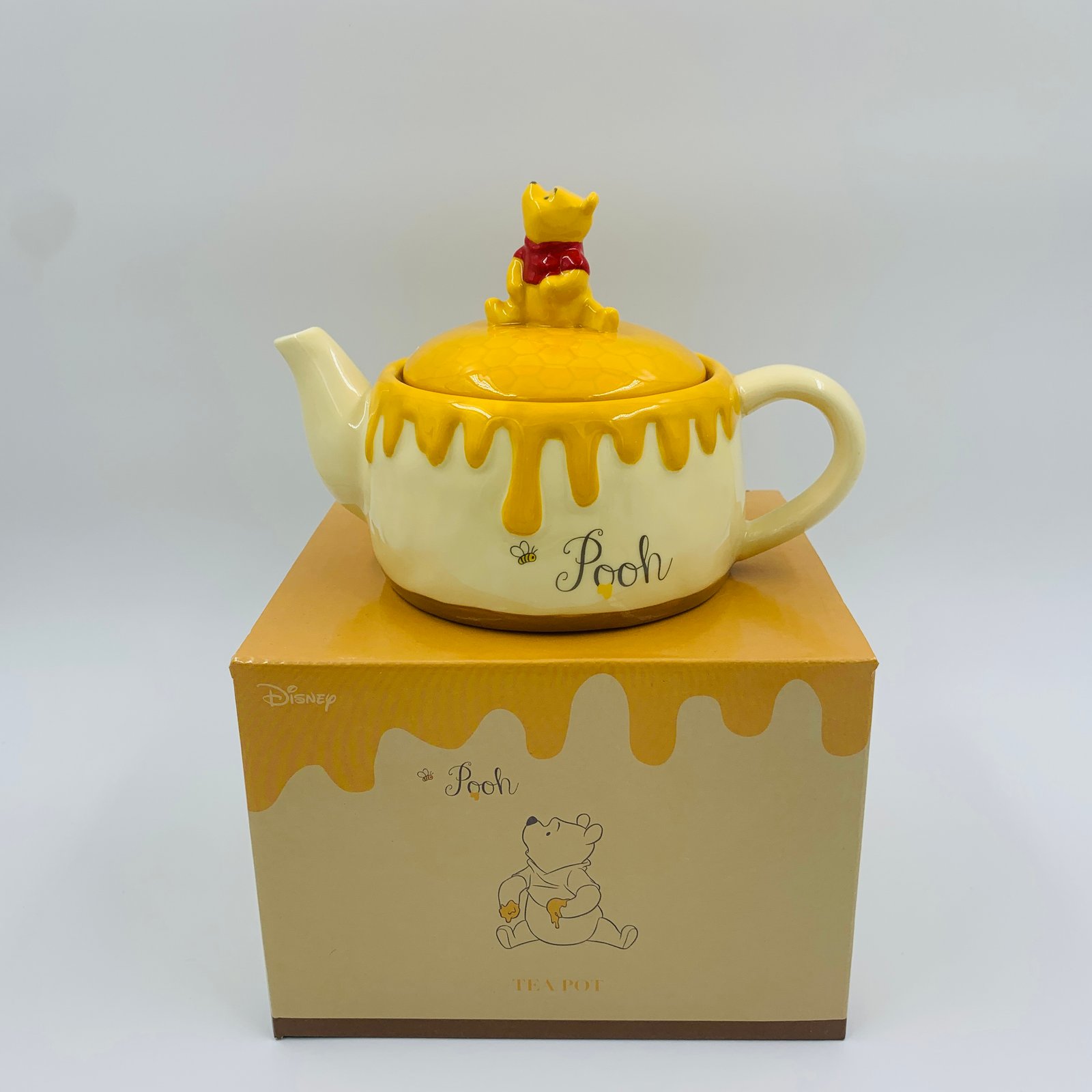 Disney Winnie the Pooh Teapot Hinnie Cake - Image 5