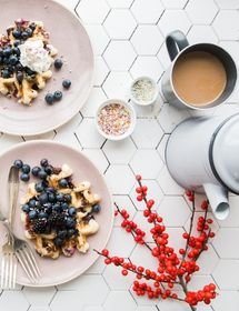 KITCHEN & TABLEWARE