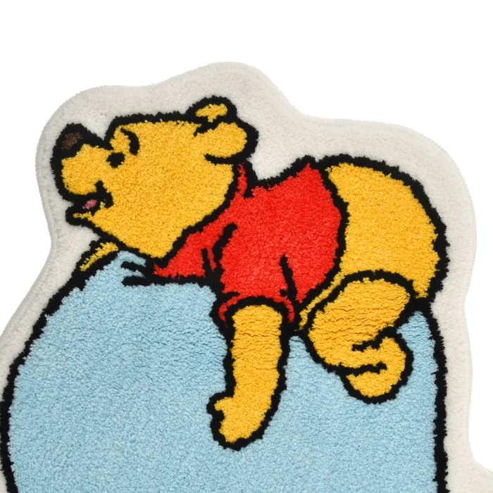 Alternative view of Pooh Mat Pooh's Balloon