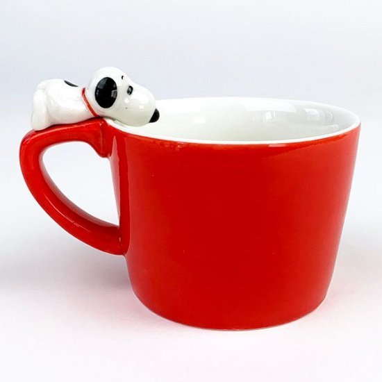 Alternative view of PEANUTS Snoopy Mug with Figure