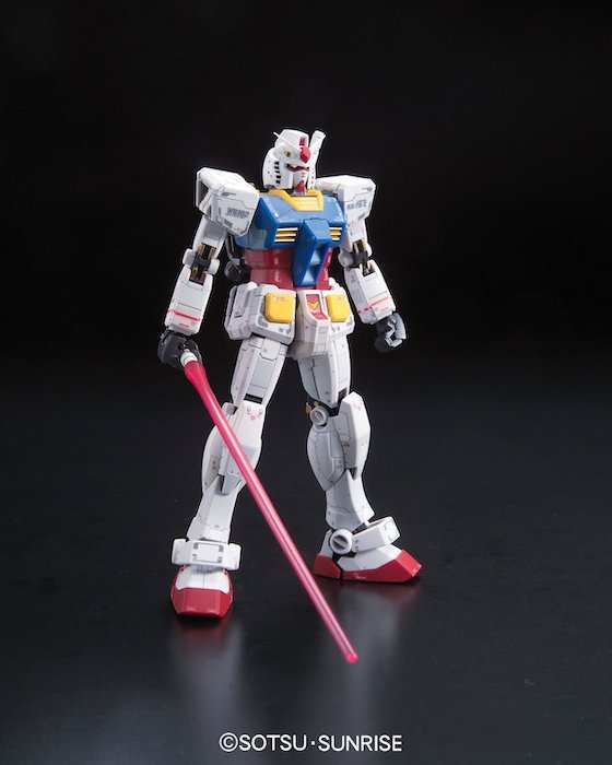 Alternative view of RG 1/144 #01 RX-78-2 Gundam