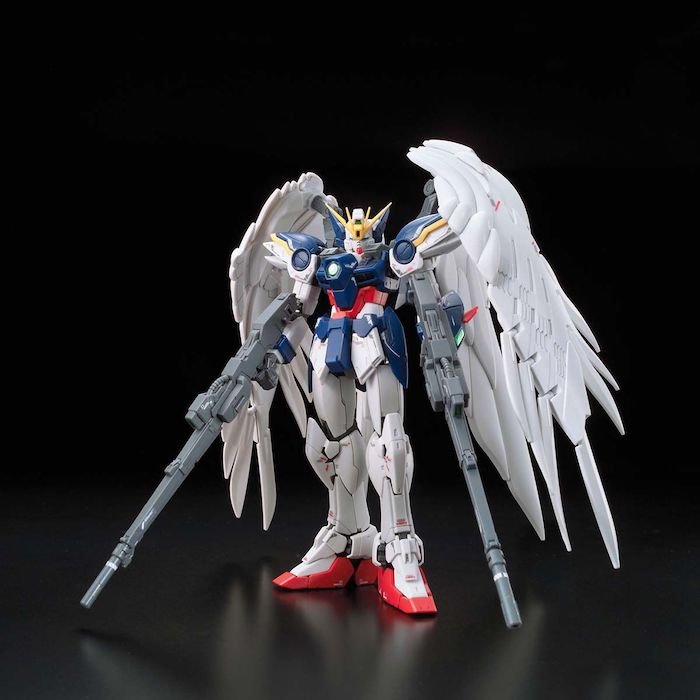 Alternative view of RG 1/144 #17 Wing Gundam Zero EW