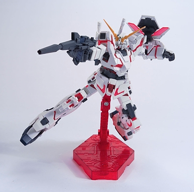 HGUC 1/144 #100 RX-0 Unicorn Gundam
(Destroy Mode) - Image 4