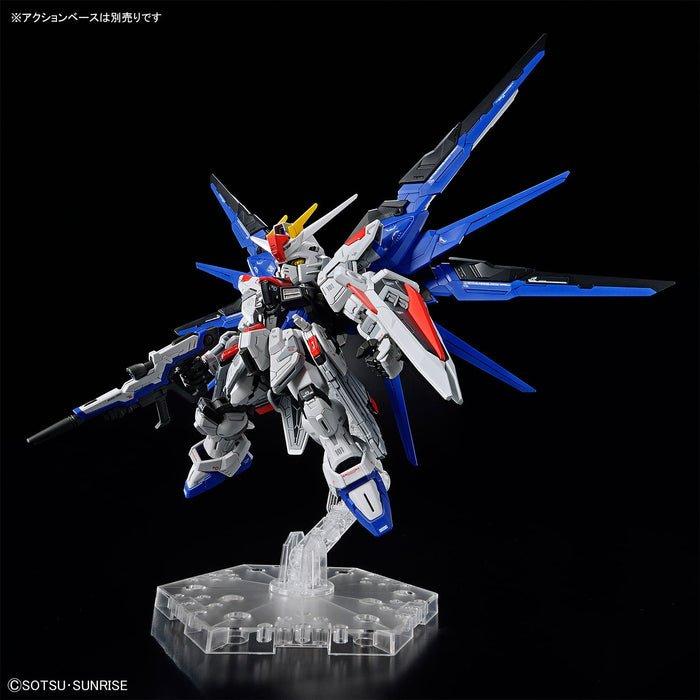 MGSD FREEDOM GUNDAM - Image 5