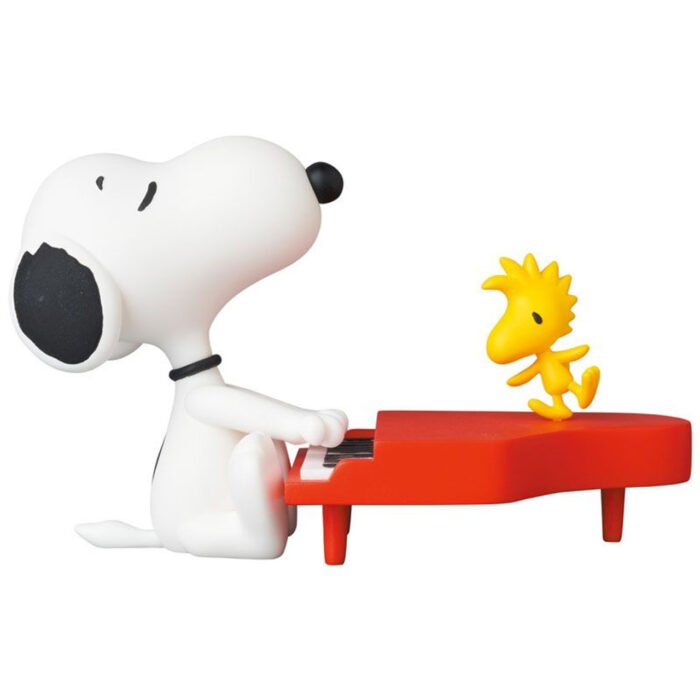 UDF Peanuts Series 13 : PIANIST SNOOPY