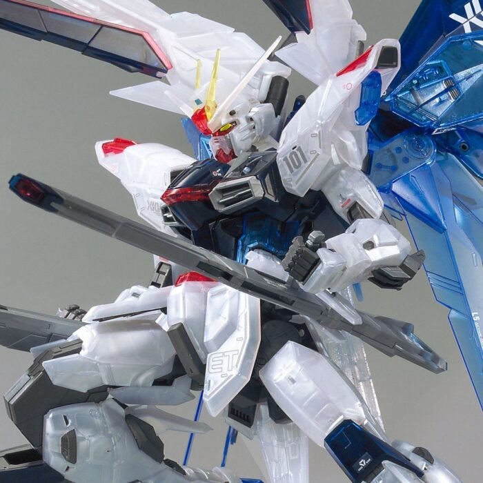 Alternative view of MG 1/100 Gundam Base Limited Freedom Gundam Ver.2.0 Clear Color