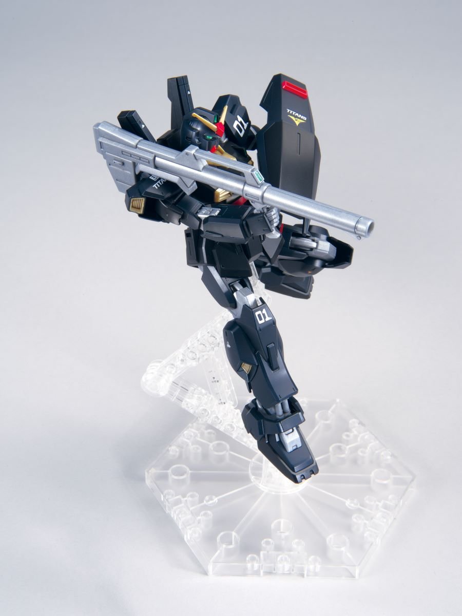 HG 1/144 THE GUNDAM BASE LIMITED GUNDAM Mk-II (TITANS)(21st CENTURY REAL TYPE Ver.) - Image 3