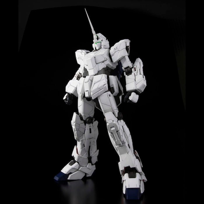 Alternative view of PG 1/60 Unicorn Gundam RX-0
