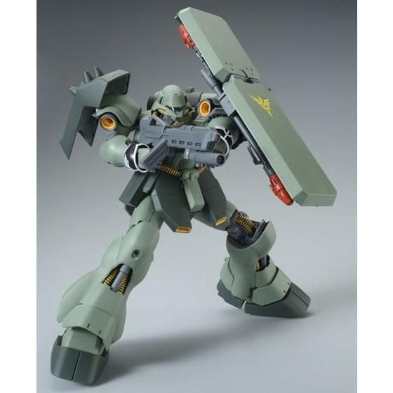 Alternative view of MG 1/100 Geara Doga