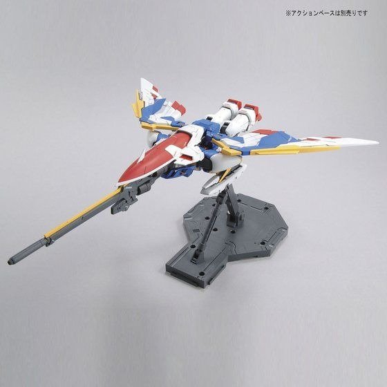 Alternative view of MG 1/100 XXXG-01W Wing Gundam EW Ver