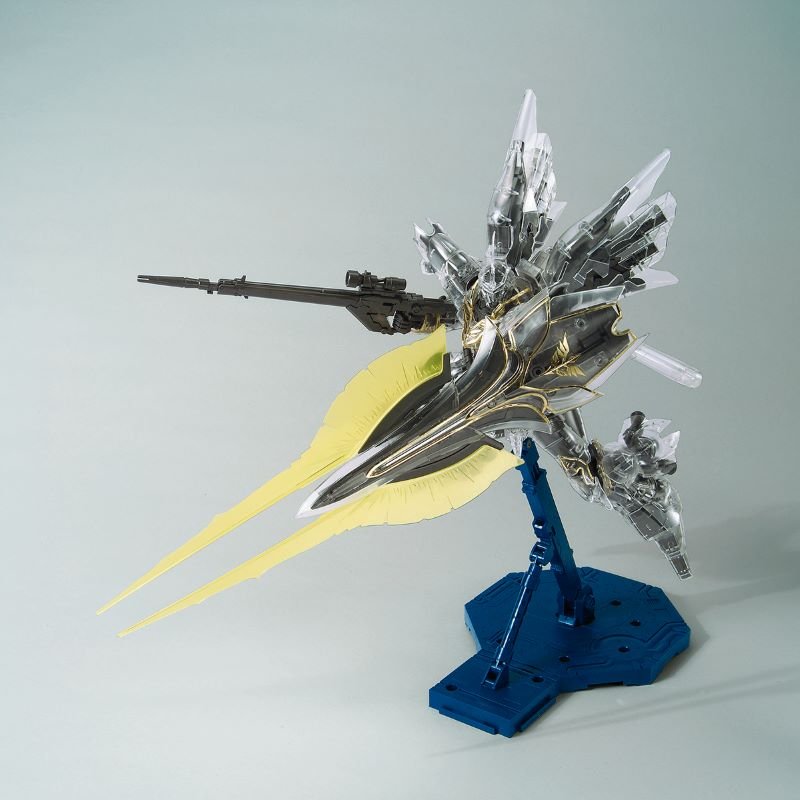 MG 1/100 THE GUNDAM BASE LIMITED SINANJU ?MECHANICAL CLEAR? - Image 3