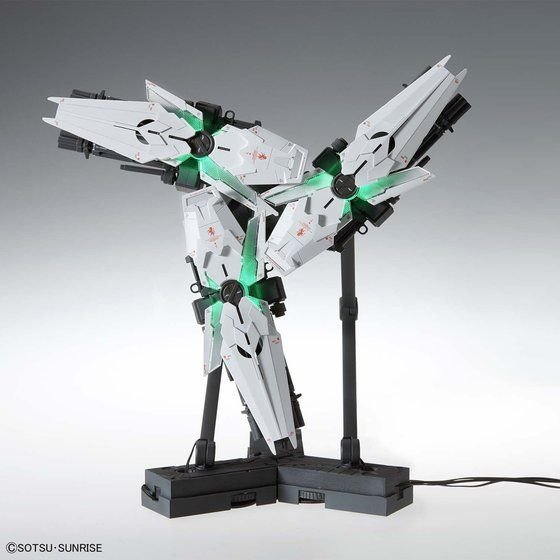Alternative view of MGEX 1/100 UNICORN GUNDAM Ver.Ka