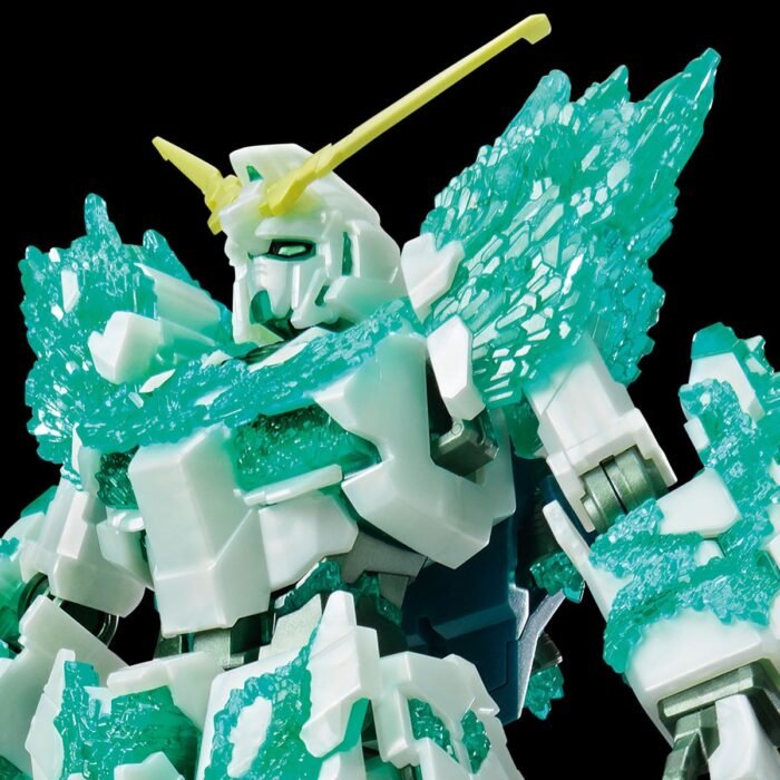 Alternative view of HG 1/144 Gundam Base Limited Unicorn Gundam Luminous Crystal