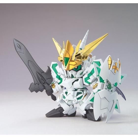 Alternative view of BB385 Legend BB Knight Unicorn Gundam