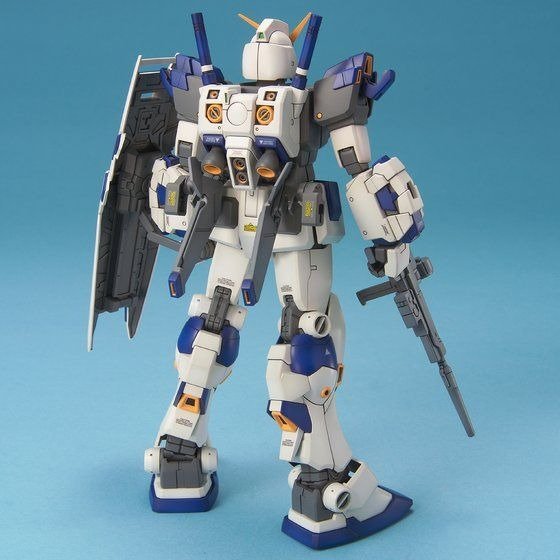 Alternative view of MG RX-78-4 Gundam