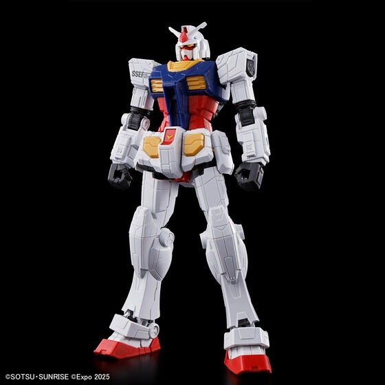 Alternative view of ENTRY GRADE 1/144 RX-78F00/E GUNDAM